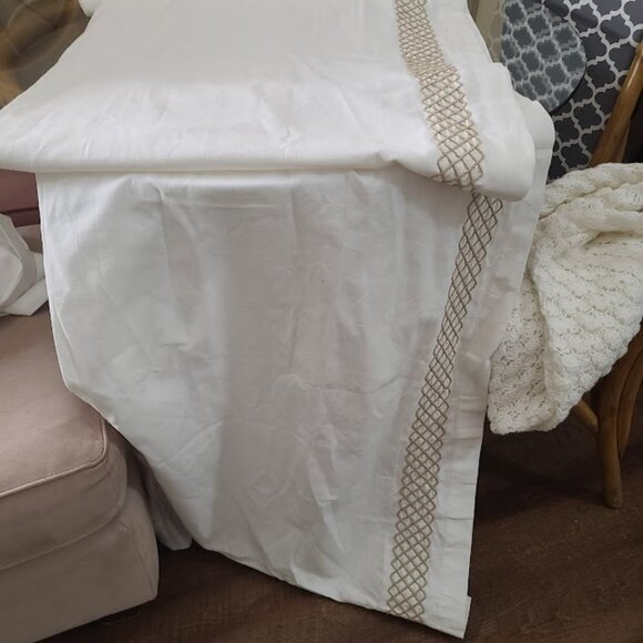 Croscill 2 Panel Back Hidden Tab Vintage Curtains Vintage 52 x 86 - Picture 9 of 13